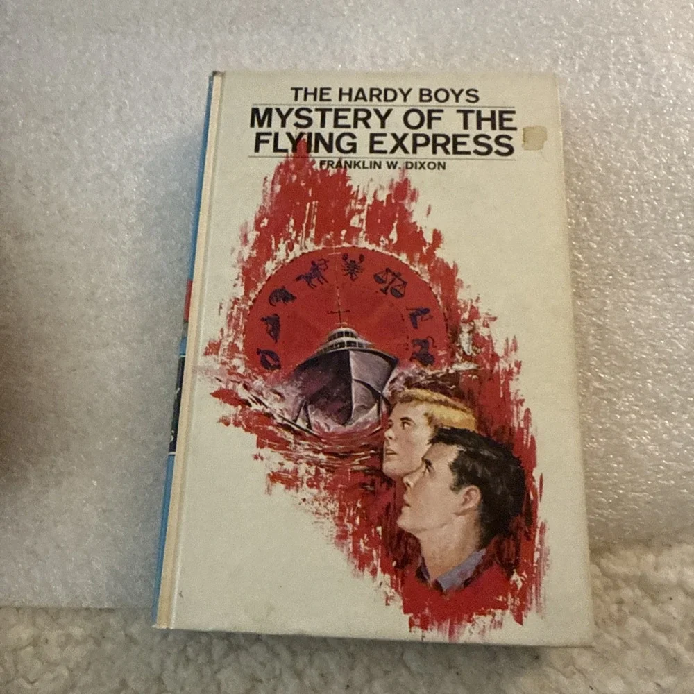 Hardy Boys Mystery Of The Flying Express Book by Franklin Dixon  1970 # 20